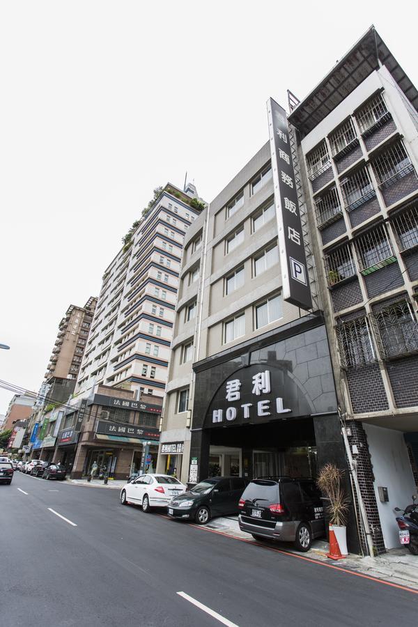 Junli Hotel Banciao Екстер'єр фото